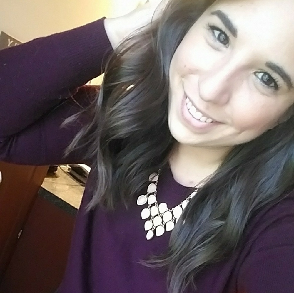 Meet your Posher, Amanda